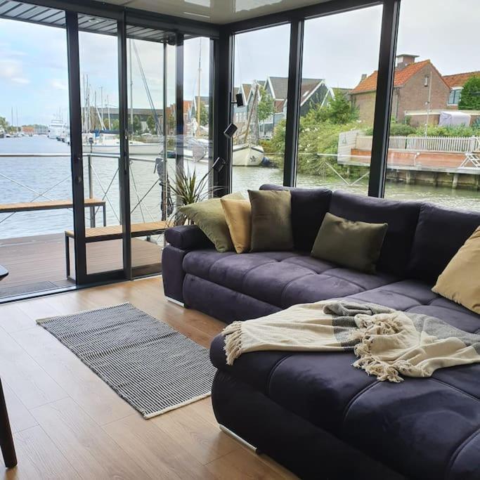 فندق Modern, Brand New Houseboat Near Amsterdam مونِكِندام المظهر الخارجي الصورة